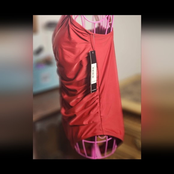 Bathing Suit - Picture 2 of 7